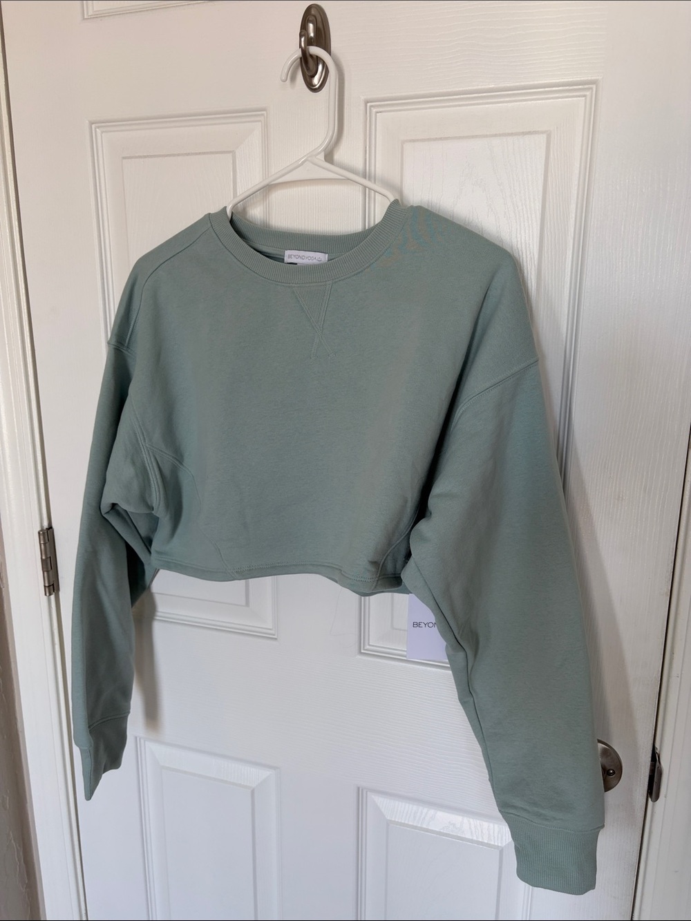 Beyond Yoga Cropped Crewneck Sweatshirt - Picture 5 of 5